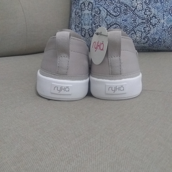 Ryka Olivera slip-on flats silver cloud NWT - Picture 3 of 8